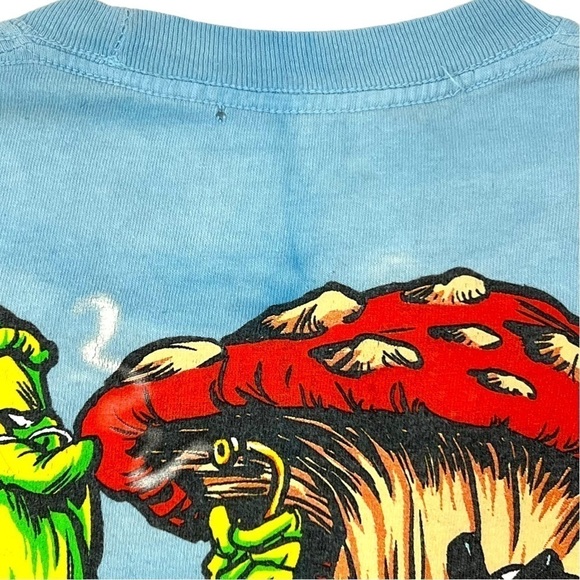 Liquid Blue Alice in Wonderland Crop Tie Dye Short Sleeved GraphicT-Shirt Small - Picture 12 of 12